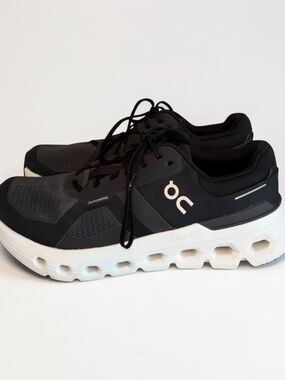 On Cloudrunner 2 Men’s Running Shoes – Black/Eclipse – Size 12.5